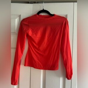 Skims fits everybody long sleeve NWOT